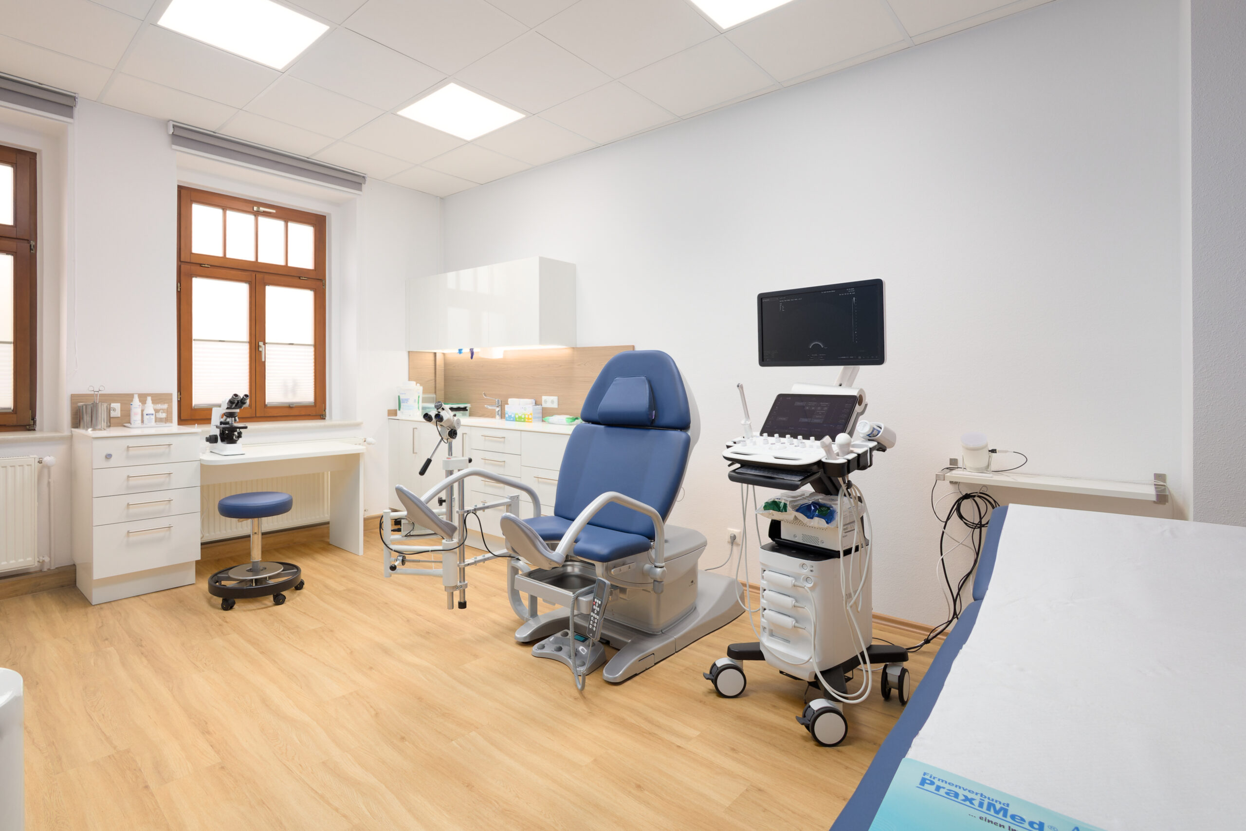 behandlungsraum_a